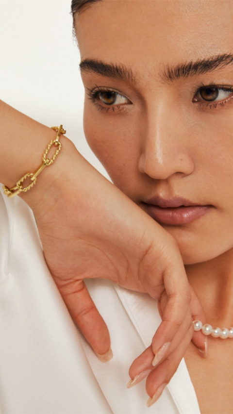BRACELETS BRACELETS